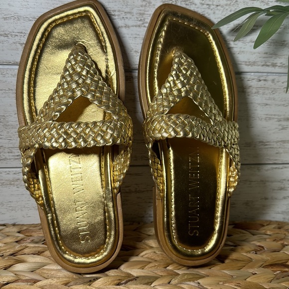 STUART WEITZMAN  gold sandal size 5 - Picture 6 of 8